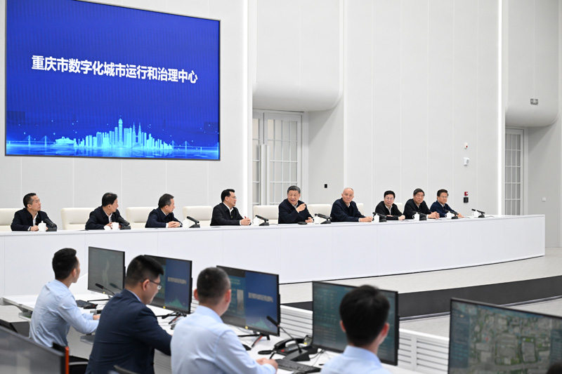 習(xí)近平在重慶考察時(shí)強(qiáng)調(diào)
進(jìn)一步全面深化改革開放
不斷譜寫中國式現(xiàn)代化重慶篇章
蔡奇陪同考察「相關(guān)圖片」